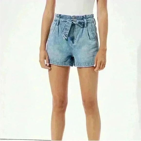 American Eagle Paper Bag Mom Jean Button Up Front Tie Denim Jean Shorts Size 2 - Picture 1 of 7
